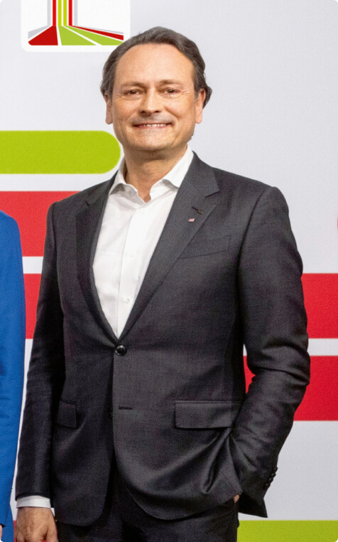 Abb.Dr. Michael Peterson: Vorstand Personen­fernverkehr